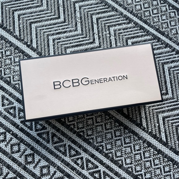 BCBG Leather Kerin Mule - Picture 6 of 11